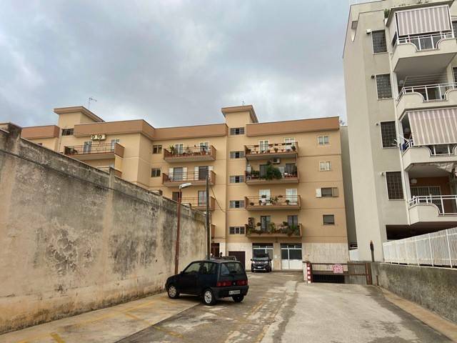 Appartamento a Bisceglie in Via Giovanni Bovio - Foto 2