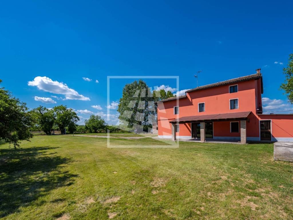 Casa indipendente a Reggio emilia in Via Cella All'oldo - Foto 2
