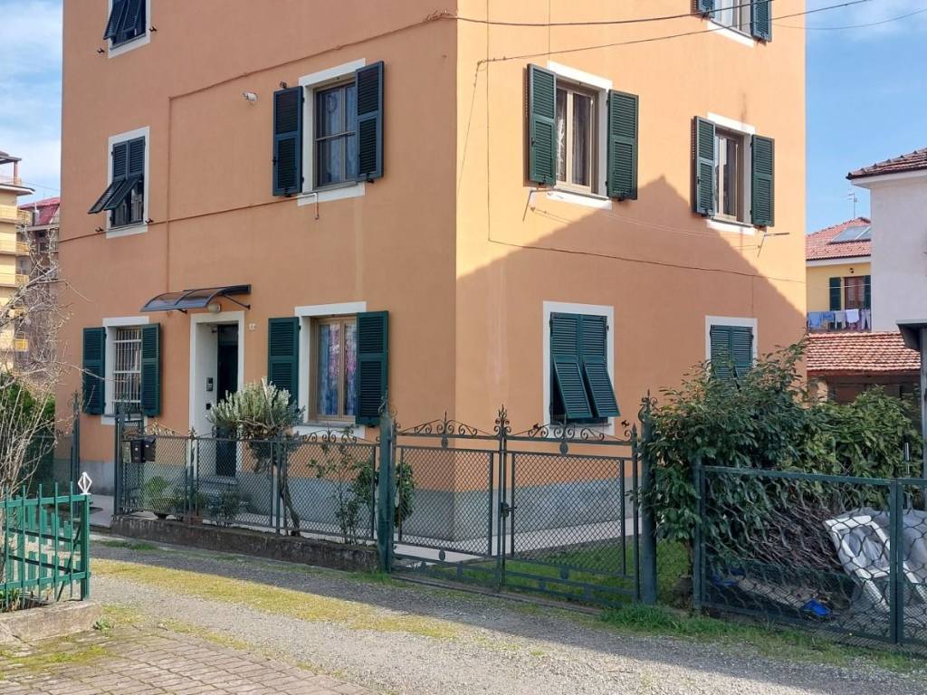 Appartamento a Ovada in Strada Vecchia Costa - Foto 2