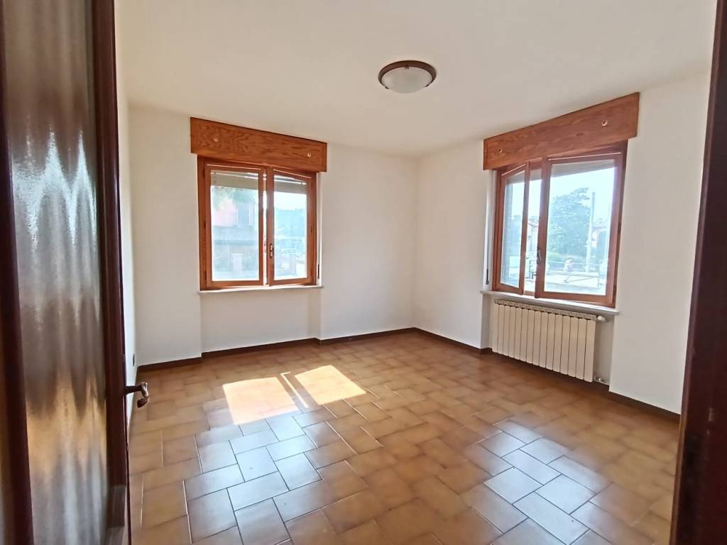 Appartamento a Asti in Frazione Quarto Inferiore - Foto 4