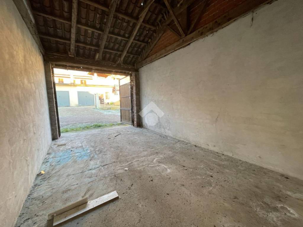 Box / garage a Crescentino in Via foscolo - Foto 5