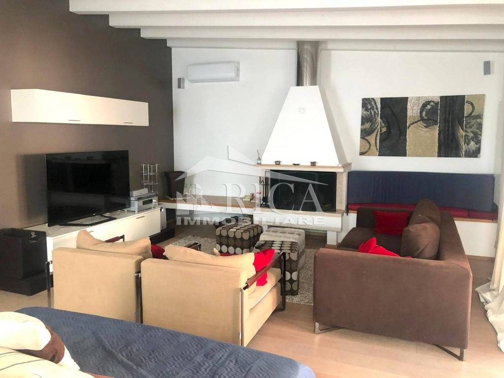 Attico / mansarda a Alcamo in Viale Italia, 8 - Foto 3