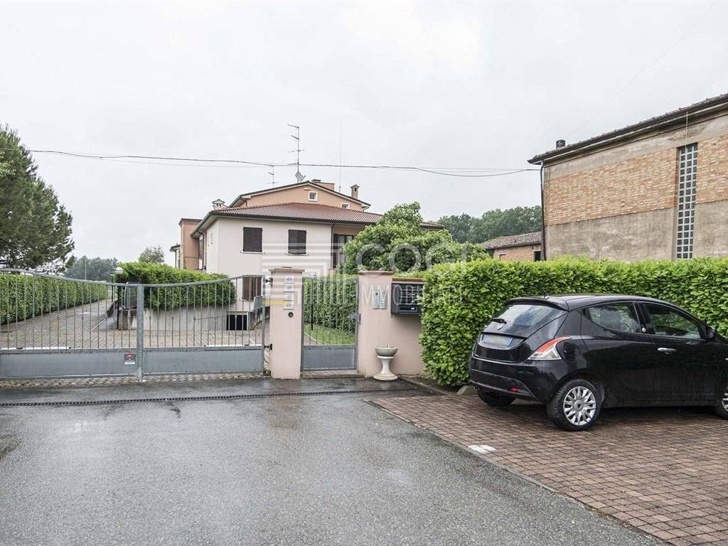 Appartamento a Massa lombarda in Via Martiri Della Libertà - Foto 2