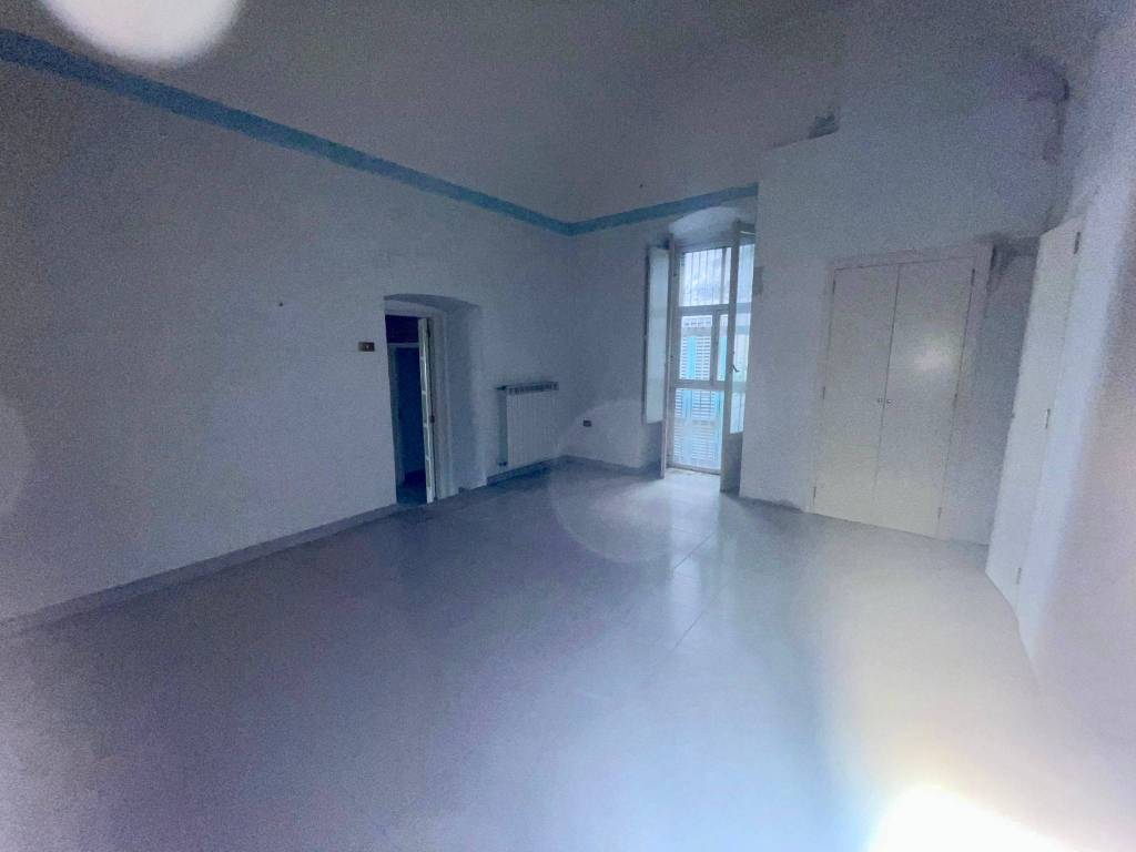 Appartamento a Bisceglie in Via Giulio Frisari - Foto 5