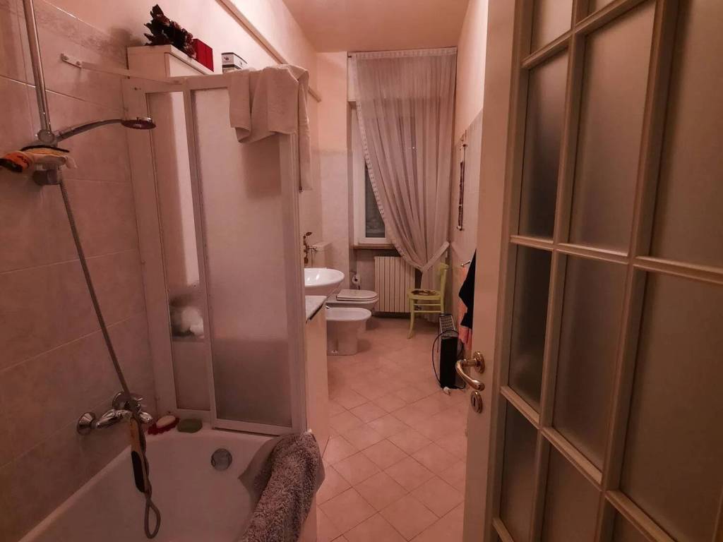 Appartamento a Piacenza in Quartiere Barriera Genova - Iv Novembre - Foto 4