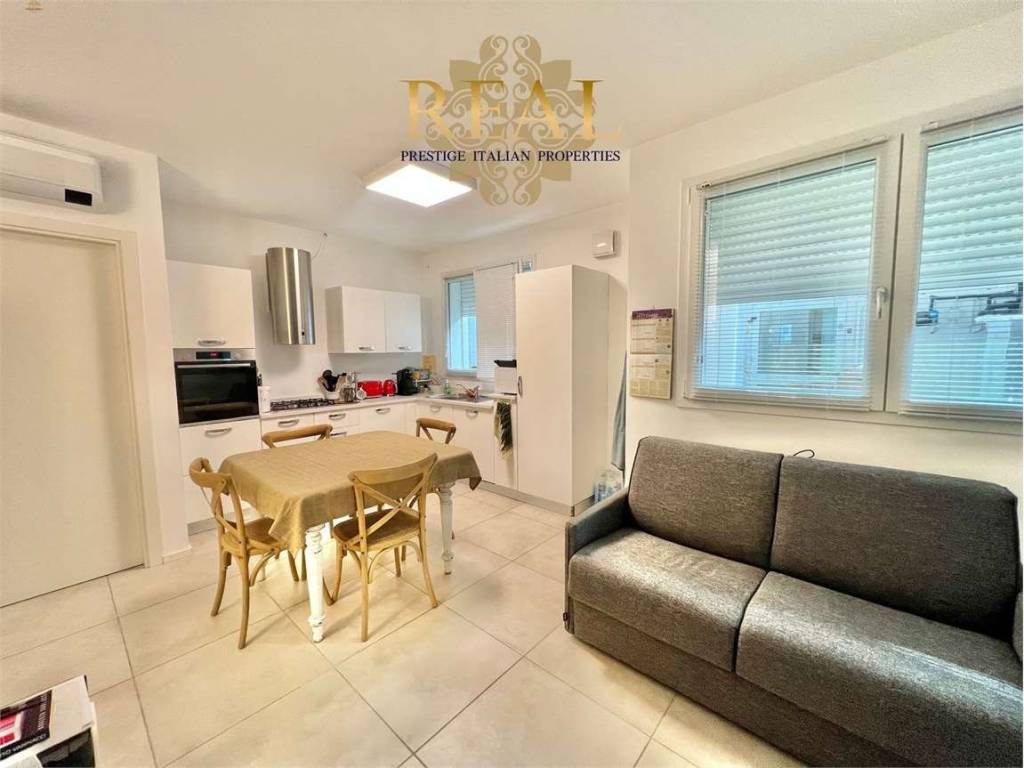 Appartamento a Riccione in viale Virgilio - Foto 2