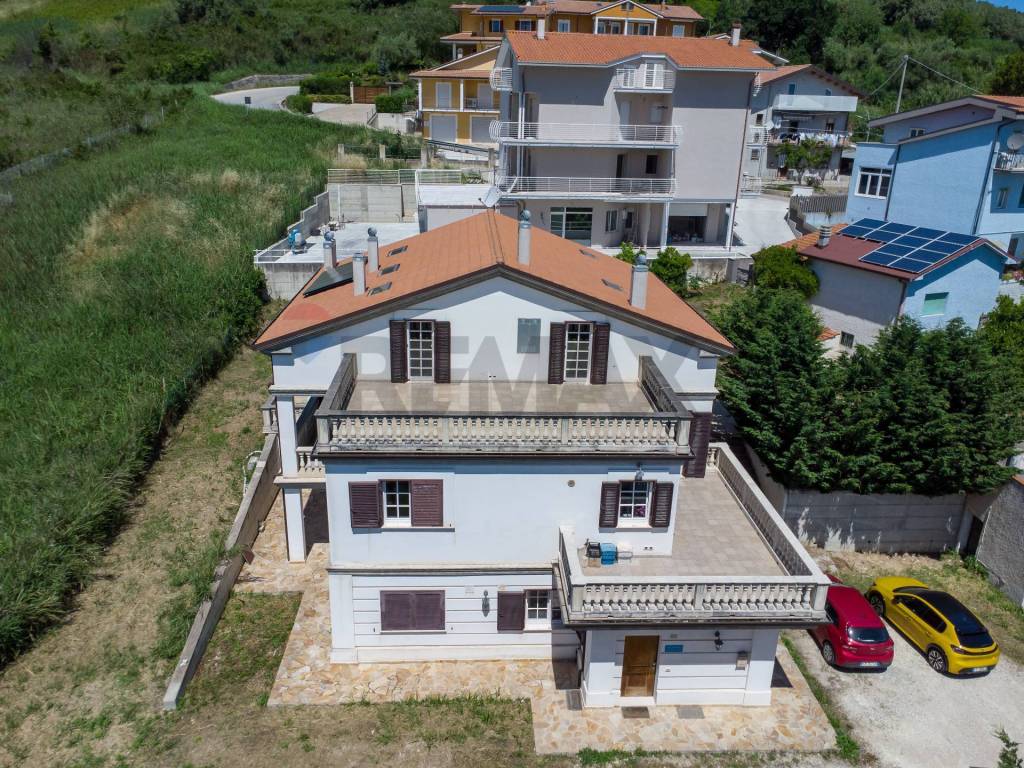 Villa a San vito chietino in via trasbordo, 15 - Foto 5