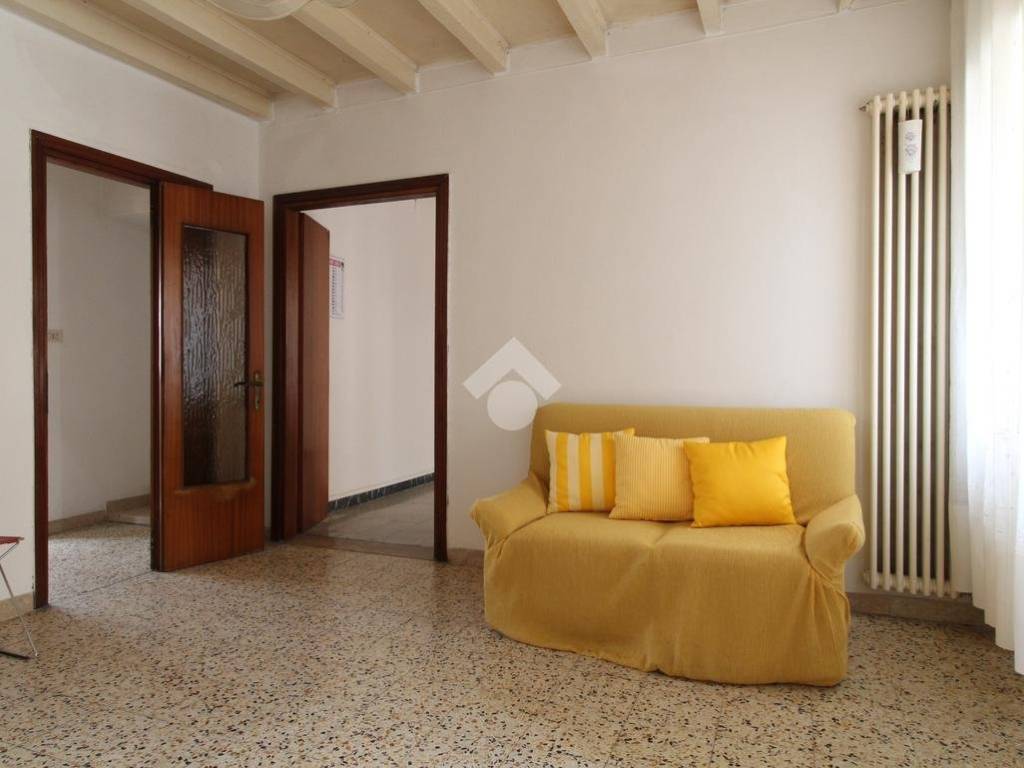 Rustico / casale a San pietro mussolino in Via Chiesa Nuova, 30 - Foto 3