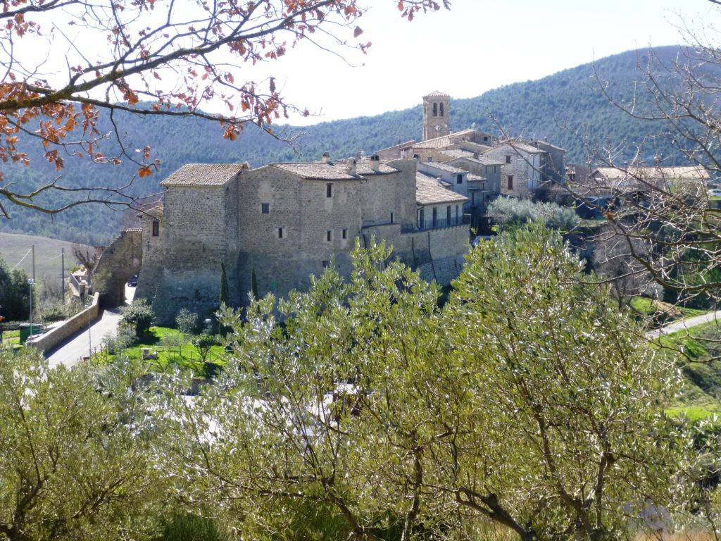 Casa indipendente a Cannara in Strada Provinciale di Collemancio - Foto 3
