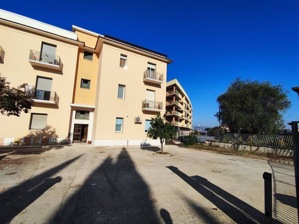 Appartamento a Benevento in Via Pietro Nenni - Foto 2