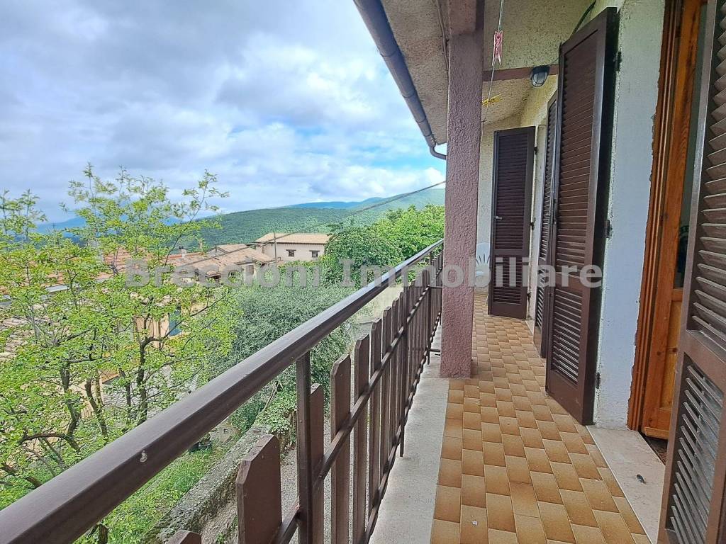 Casa indipendente a Trevi in Località Agozzi - Foto 4