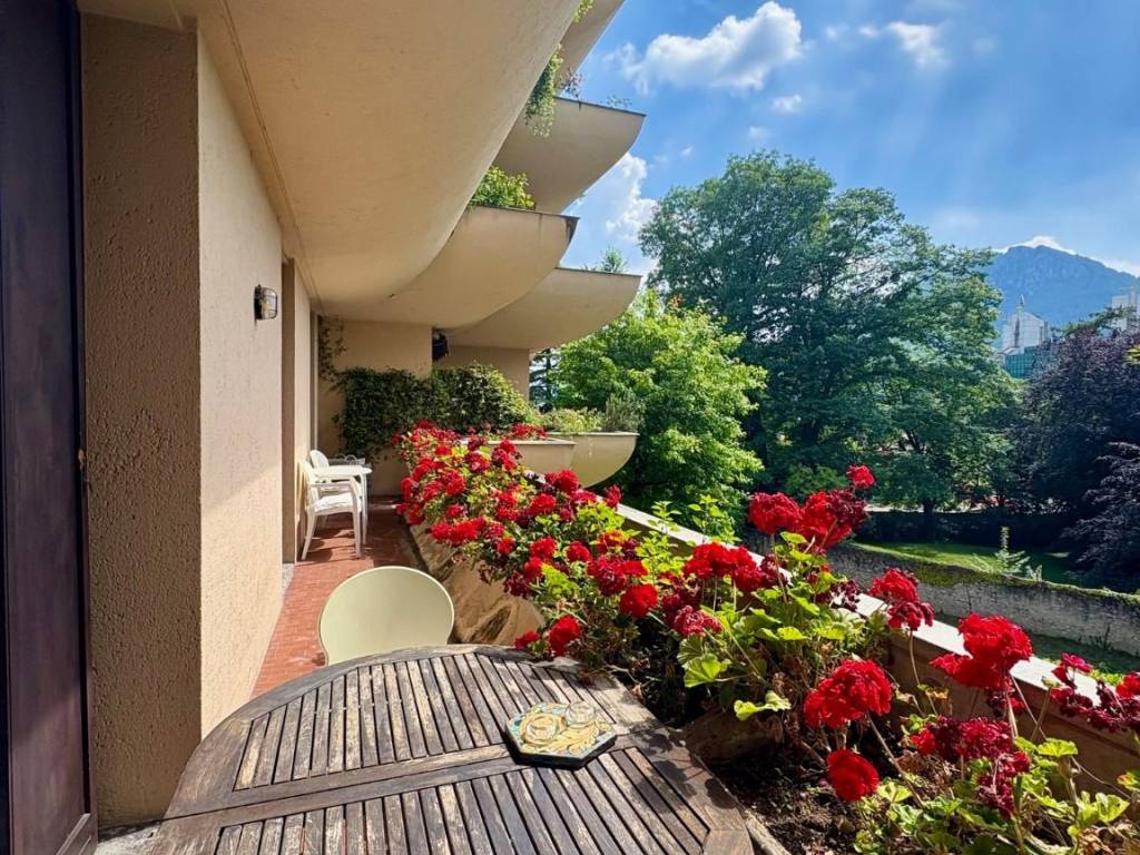 Appartamento a Lecco in Via Graziano Tubi - Foto 2