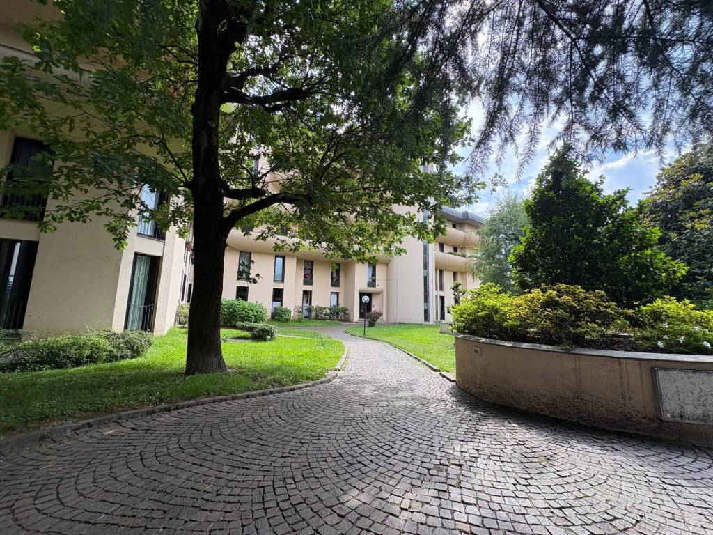 Appartamento a Lecco in Via Graziano Tubi - Foto 4