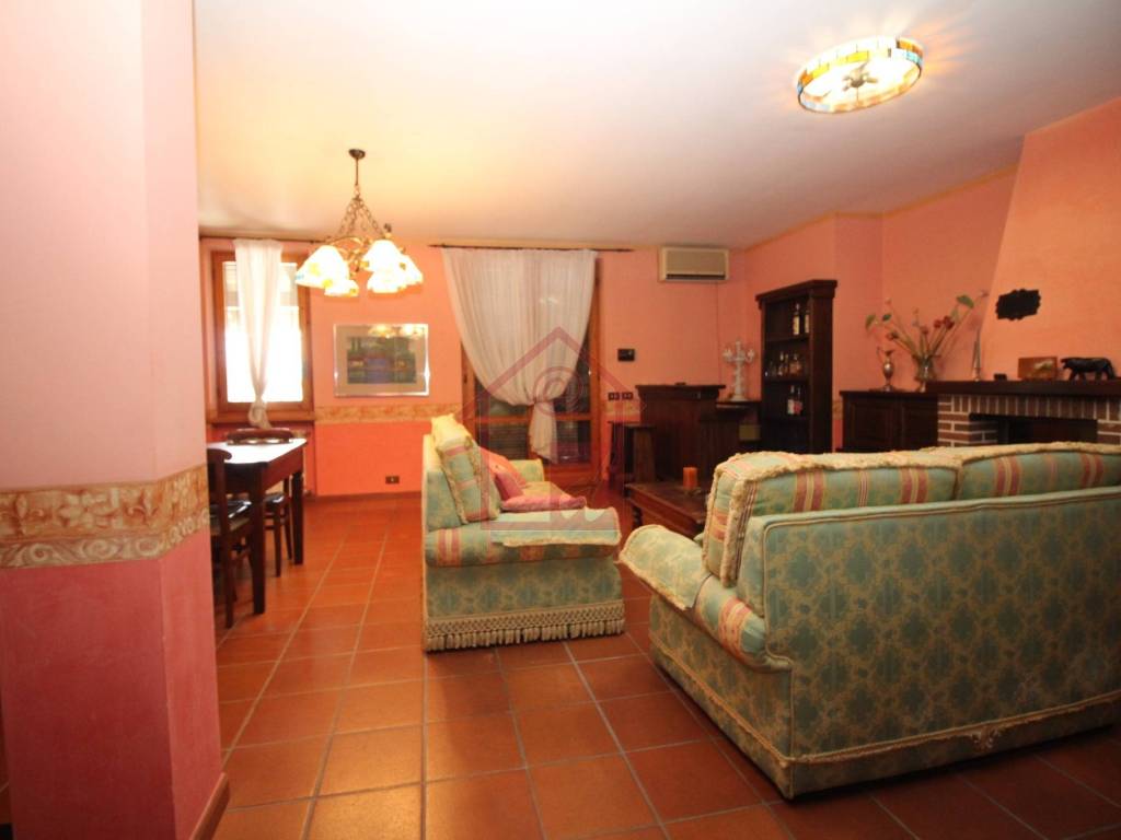 Villa a Vercelli in Via Donato Bramante, 4 - Foto 5