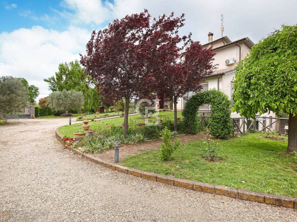 Villa a Viterbo in Strada Teverina - Foto 5