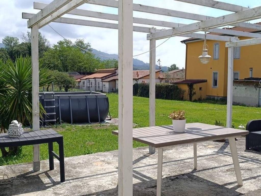 Villa a Castelnuovo magra in Via Borghetto - Foto 3