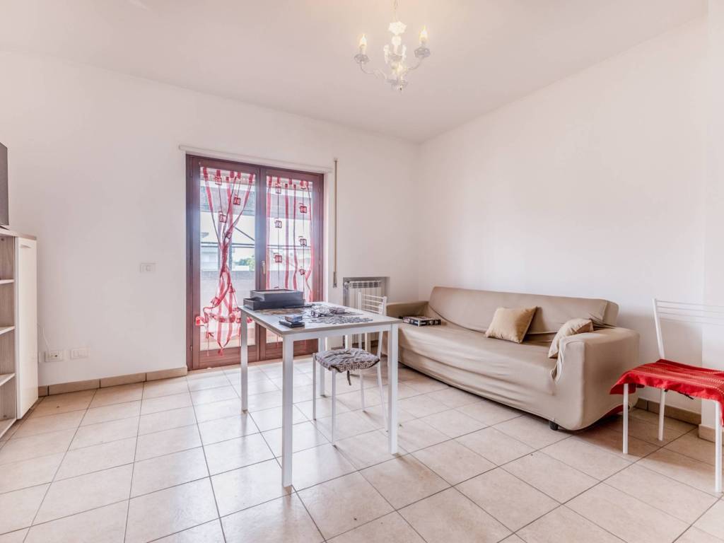 Appartamento a Pontinia in Via Giovanni Boccaccio - Foto 2