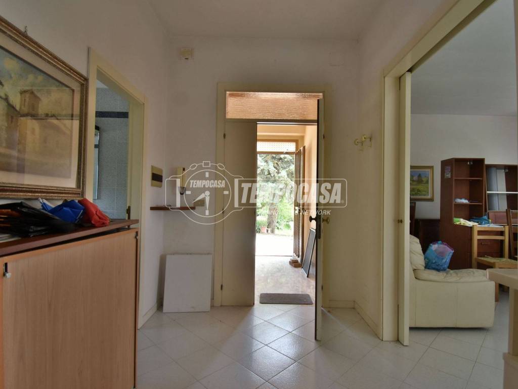 Villa a Tolentino in Contrada San Giovanni - Foto 2