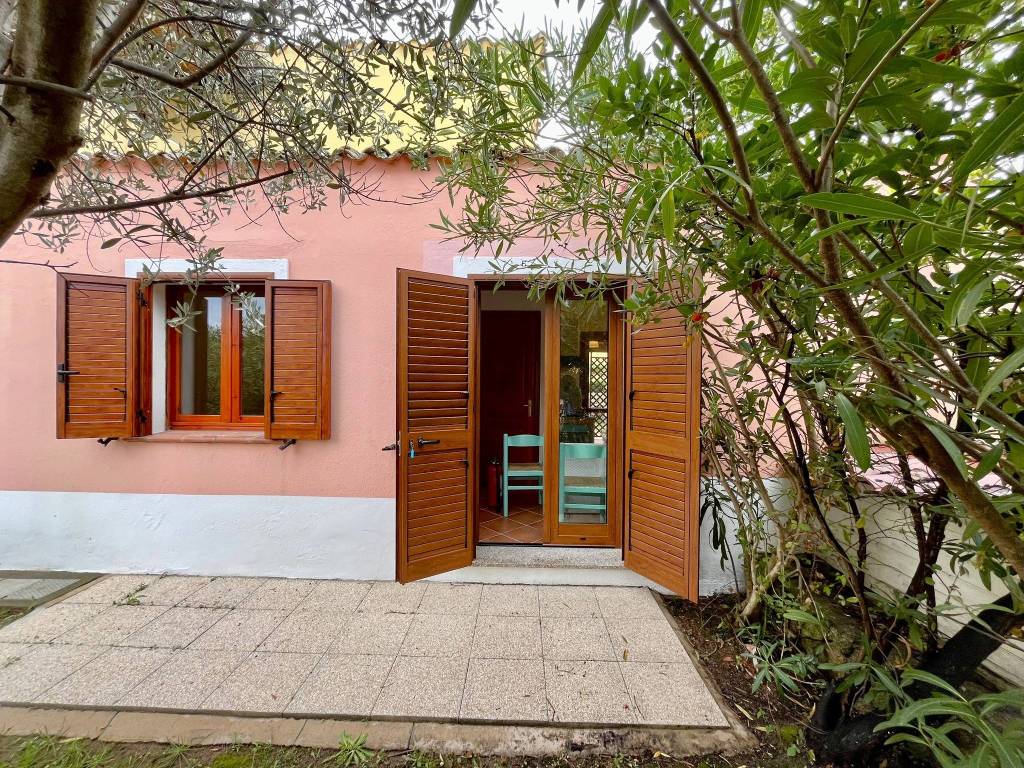 Appartamento a Aglientu in Strada Castelsardo-Santa Teresa Gallura - Foto 2