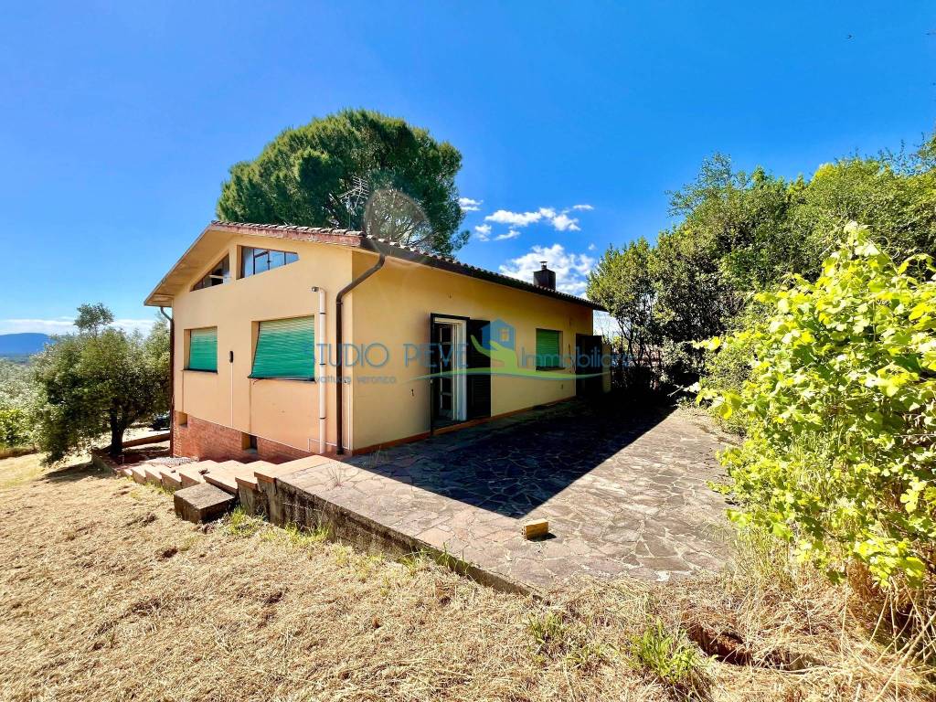 Villa a Monsummano terme in Via Toiano - Foto 2