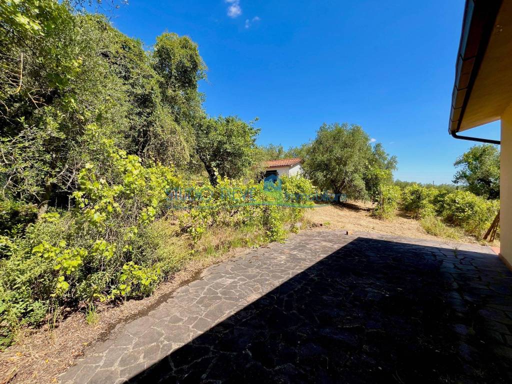 Villa a Monsummano terme in Via Toiano - Foto 3