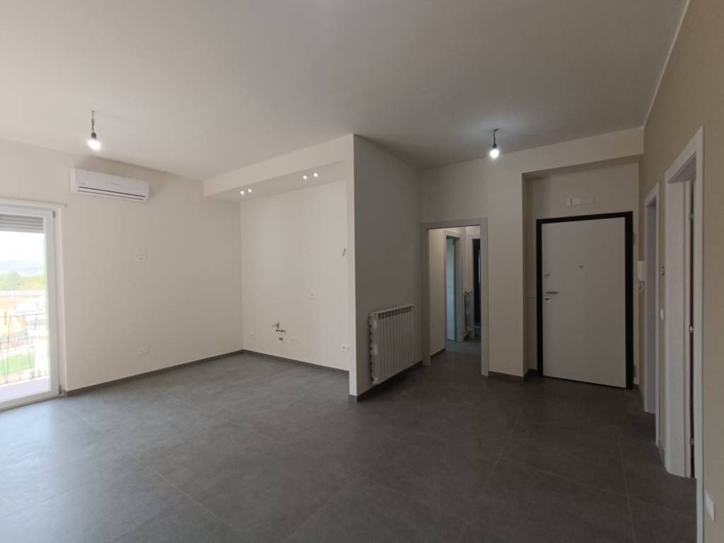 Appartamento a Benevento in Via Munanzio Planco - Foto 2