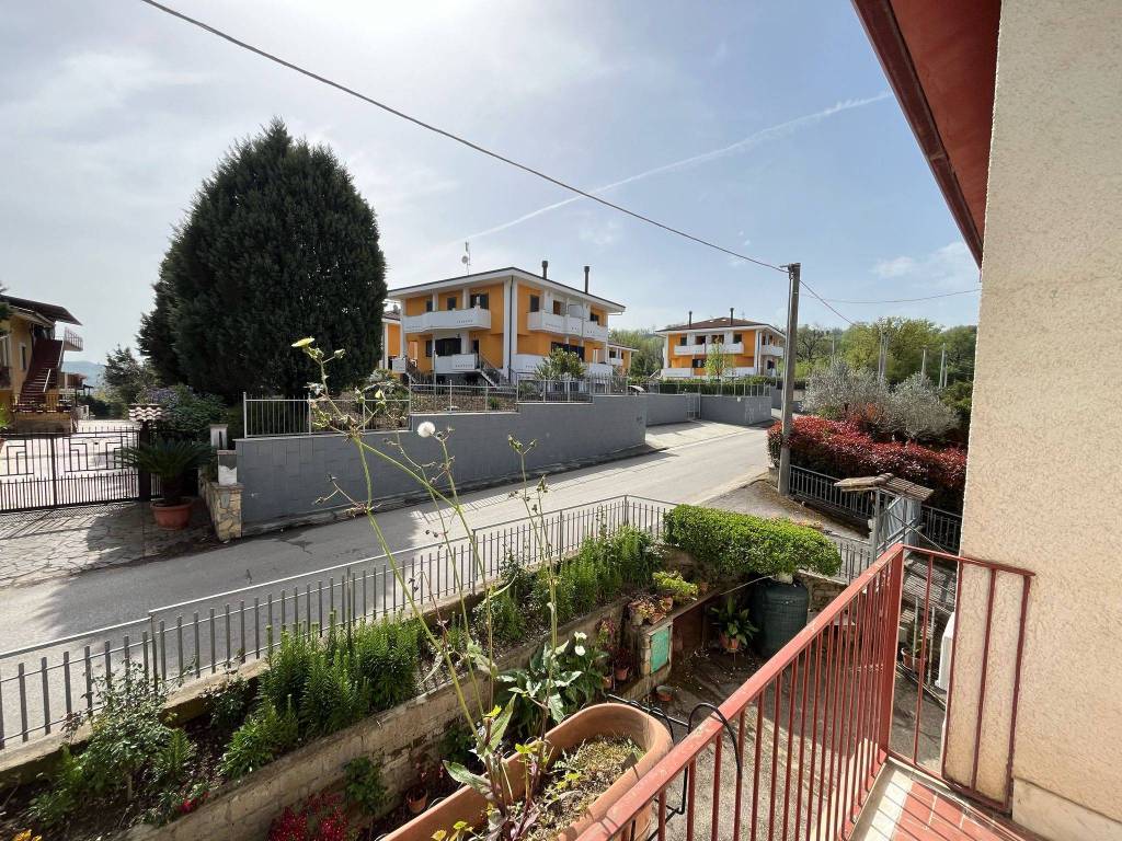 Appartamento a Benevento in Contrada Montecalvo - Foto 3