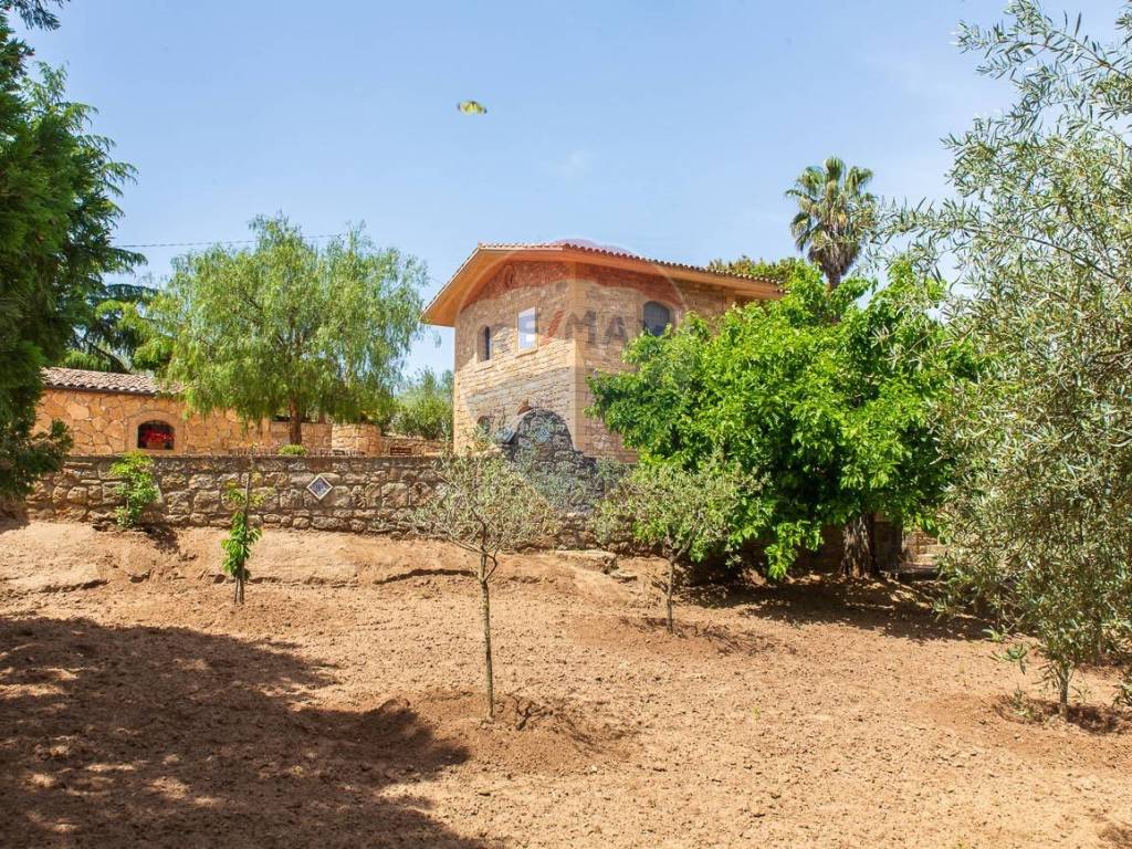 Villa a Piazza armerina in Strada Provinciale 12 - Foto 2
