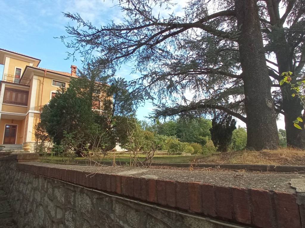 Villa a Gattinara in Corso Giuseppe Garibaldi, 184 - Foto 3