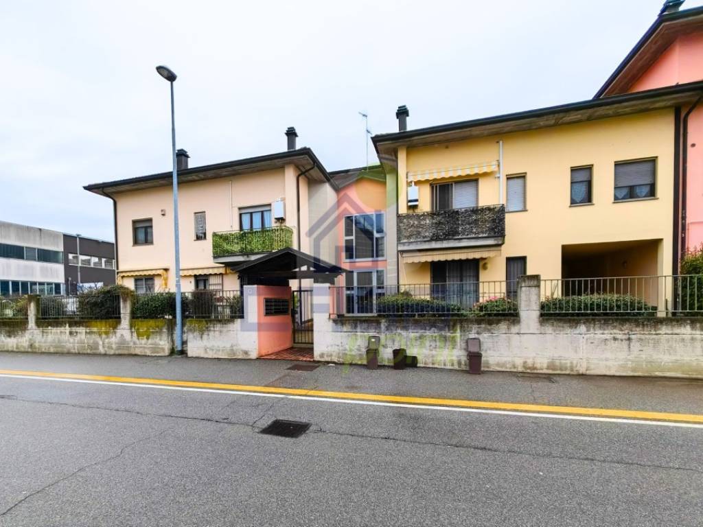 Appartamento a Lodi in Via Tortini - Foto 2