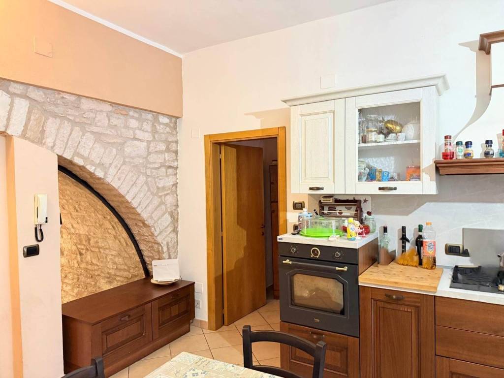 Appartamento a Fossombrone in Via Della Peia, 35 - Foto 3