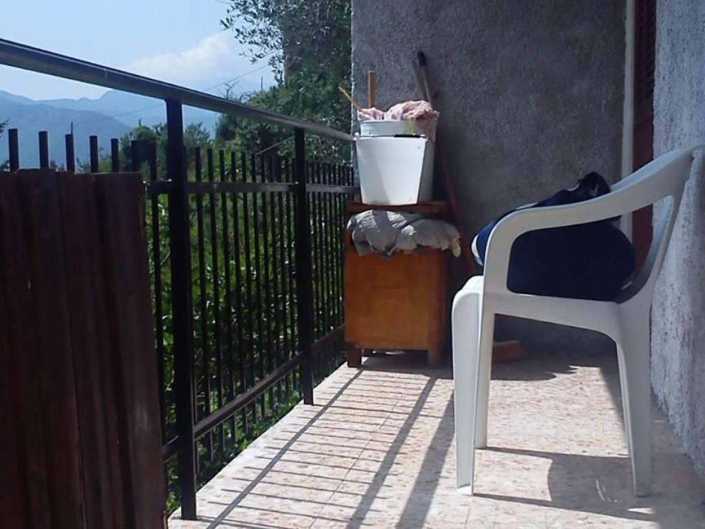 Appartamento a Molini di triora in località dei brughi - Foto 3