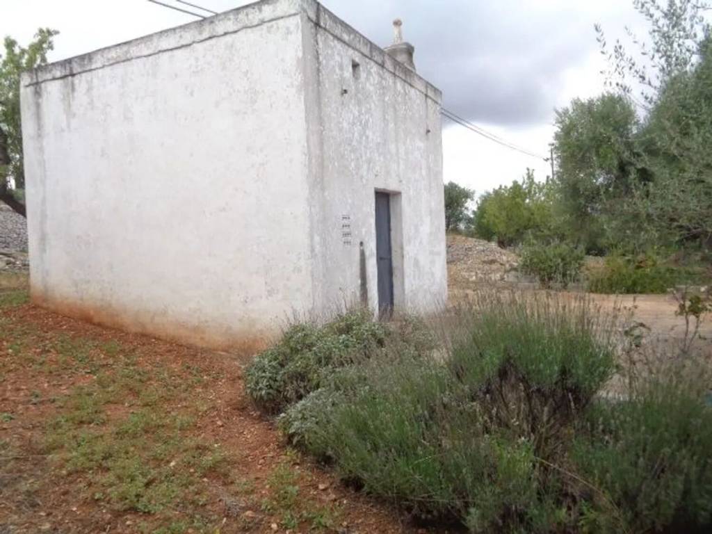 Rustico / casale a Ostuni in Strada Provinciale 28 S.N.C. - Foto 2