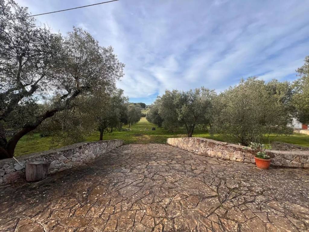 Villa a Ostuni in Sp Ostuni-Ceglie S.N.C. - Foto 4