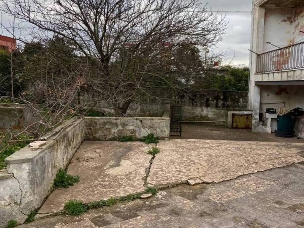 Villa a Ostuni in Strada Sp14 S.N.C. - Foto 2