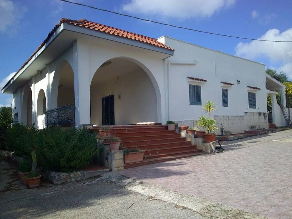 Villa a Ostuni in Contrada Donnagnora, Ostuni - Foto 2