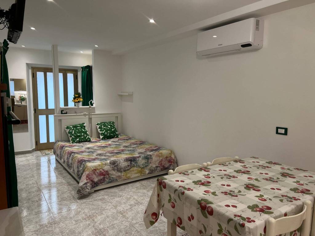Appartamento a Chiaravalle in Via Camillo Benso di Cavour, 85 - Foto 2