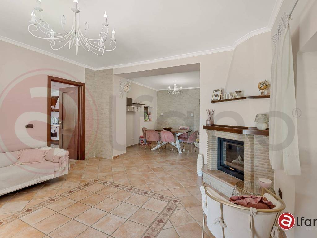 Villa a Pontecorvo in Contrada Melfi di Sotto, 107 - Foto 2