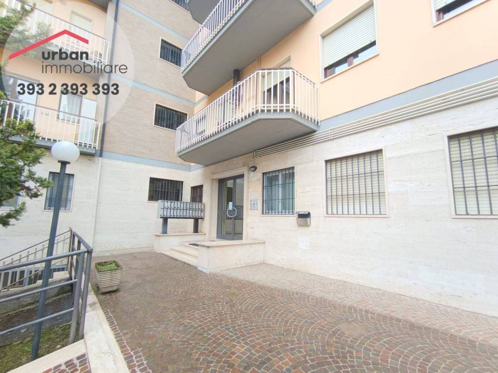 Appartamento a L'aquila in Via Monte Matese - Foto 2