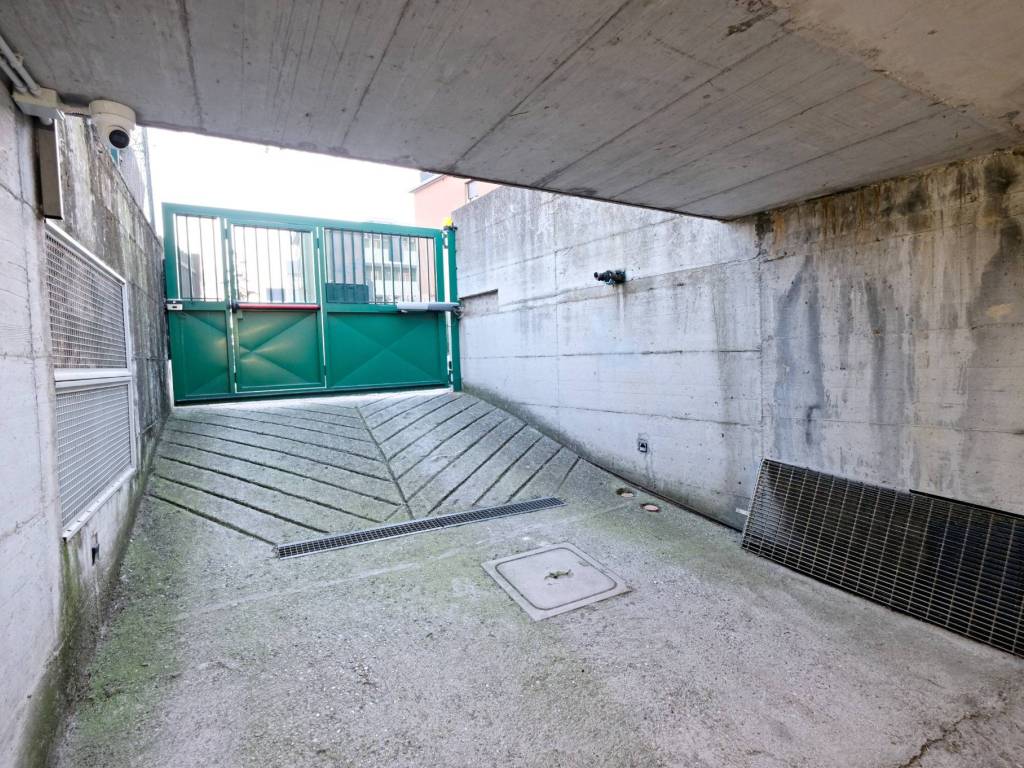 Box / garage a Trieste in Via Orsera, 10 - Foto 3