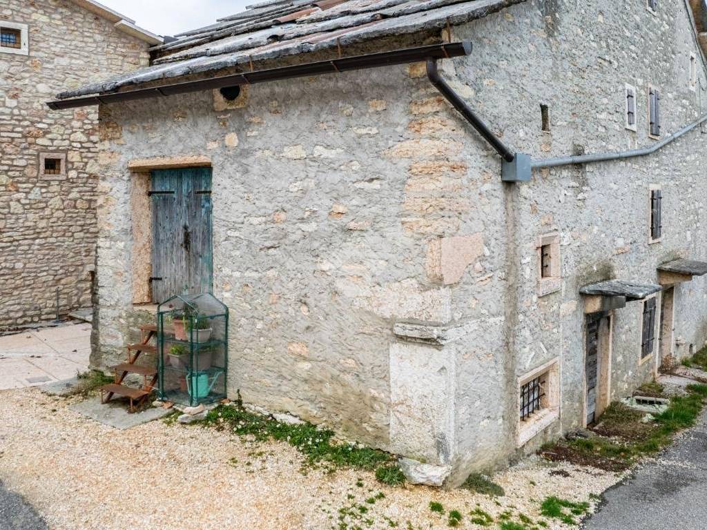 Rustico / casale a Erbezzo in Contrada Masselli - Foto 3