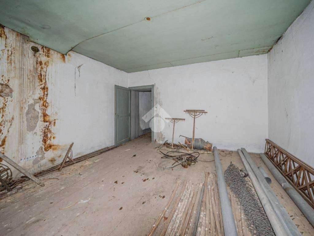 Rustico / casale a Erbezzo in Contrada Masselli - Foto 4