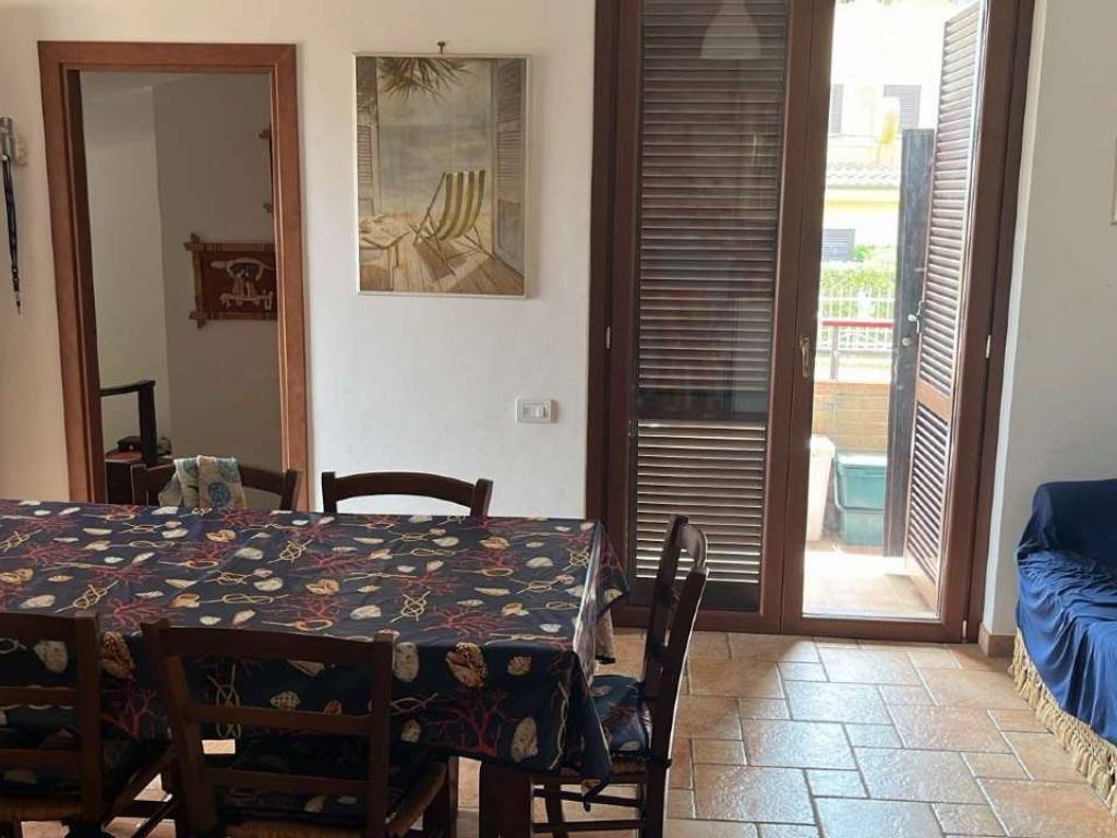 Villa a Sabaudia in via vittorio gassman - Foto 4