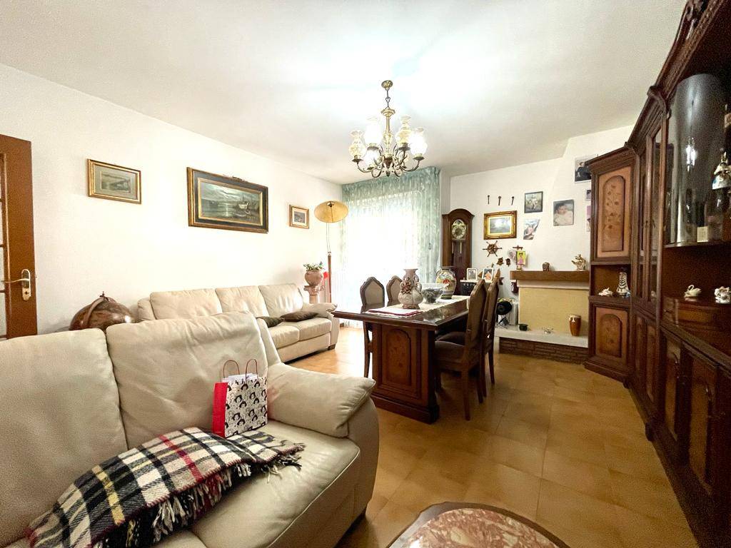Appartamento a Ascoli piceno in Via dei Girasoli - Foto 4
