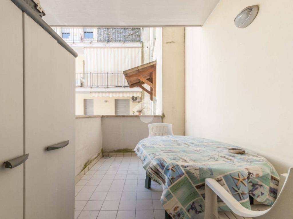 Appartamento a Roseto degli abruzzi in Via Nazionale - Foto 4