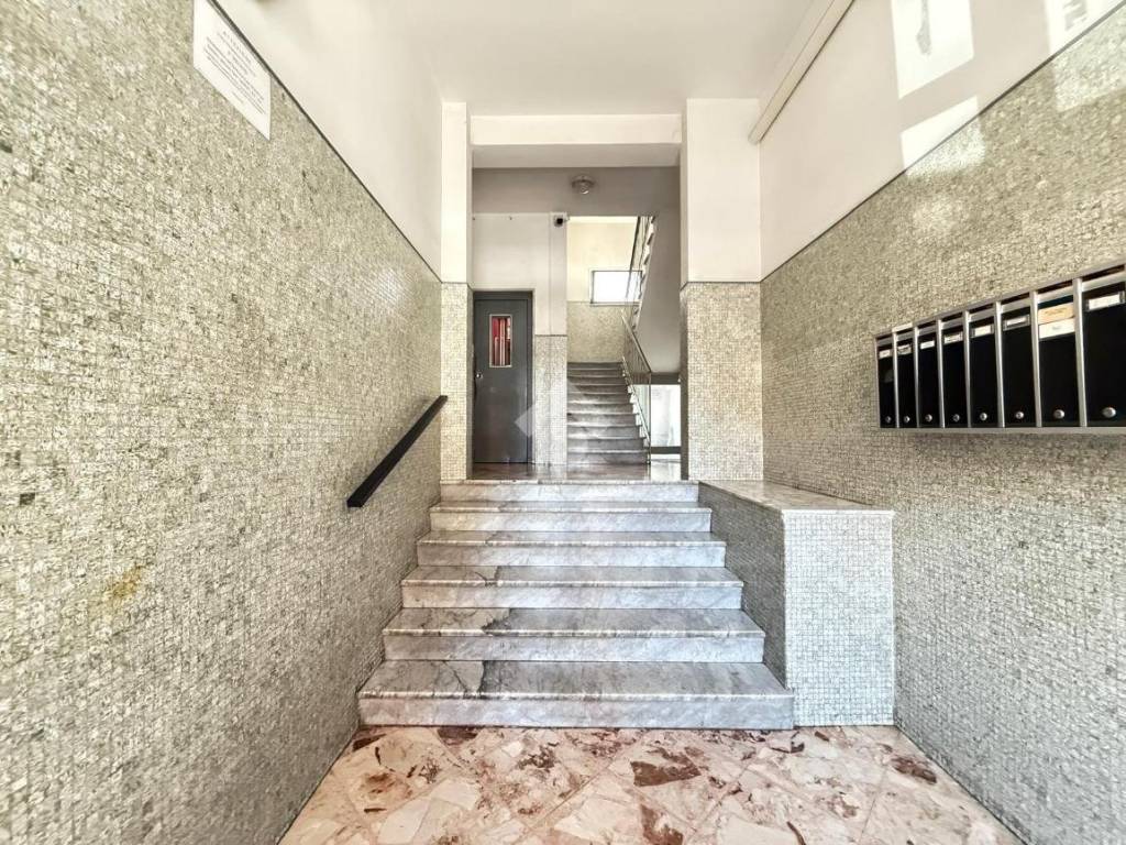 Appartamento a Bari in Via G. Petroni, 85 - Foto 4