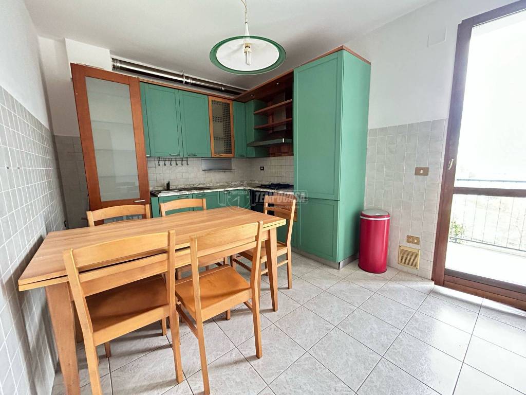 Villetta a schiera a Castelnovo ne' monti in Via Fanti D'Italia 9 - Foto 3