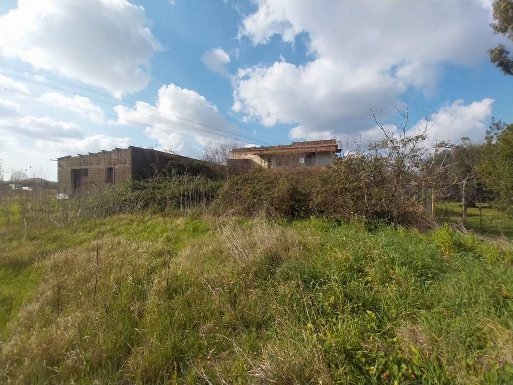 Rustico / casale a Aprilia in Via Carano - Foto 3