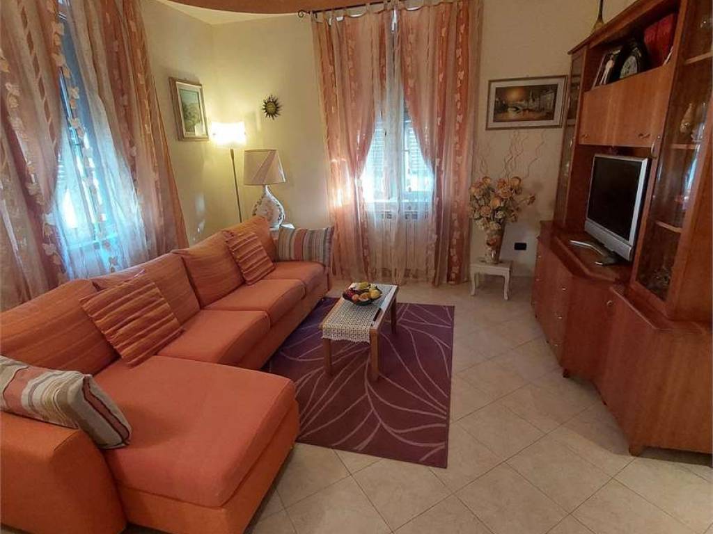 Casa indipendente a Castelnuovo magra - Foto 5