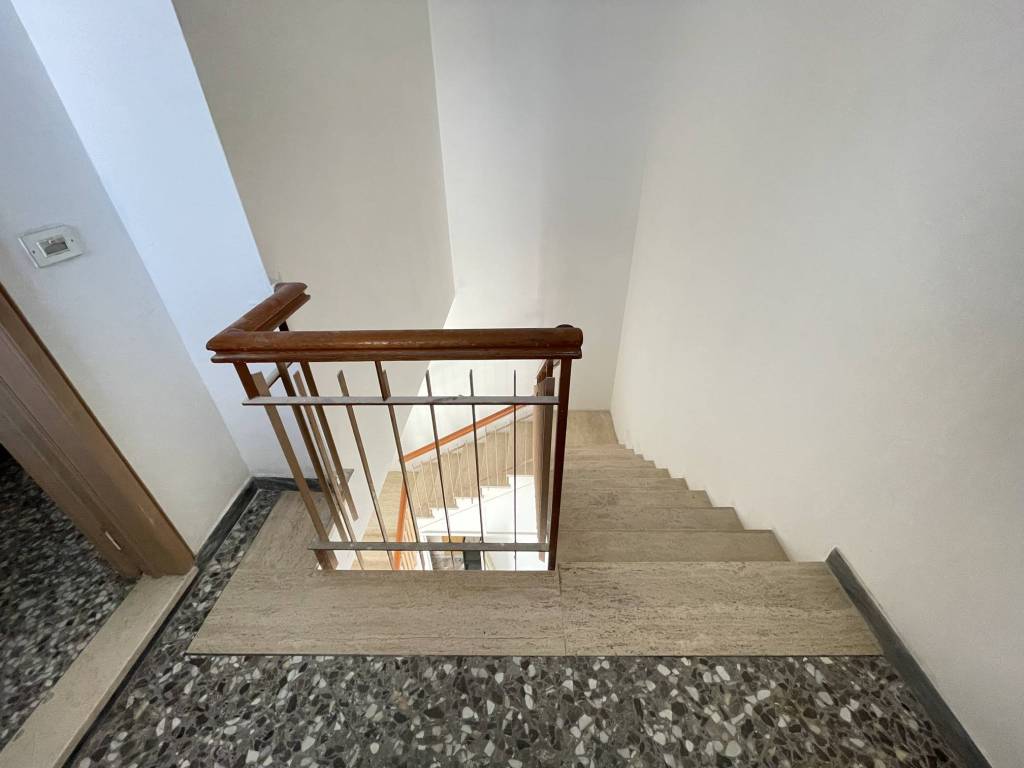 Appartamento a Carpignano salentino in Via Martiri d'Ungheria - Foto 5